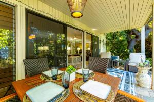 Wailea Ekolu 1603 by Coldwell Banker Island Vacations