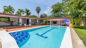 TopSpot Super Ubicado En Entrepuentes Apulo E12