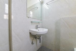 The Hotel Madhavam