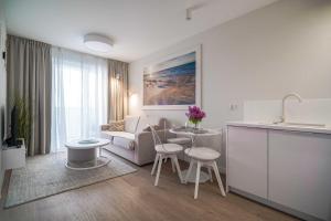 Lulu Apartments - CITY BREAK - apartament dwupokojowy w centrum, blisko Starówki