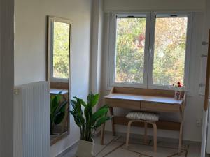 Stunning Seaview Apartment in Mati, Nea Makri