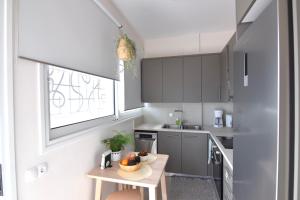 Stunning Seaview Apartment in Mati, Nea Makri