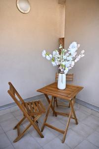 Appartements Charmant Appartement Terrasse Melun 25min Paris : photos des chambres
