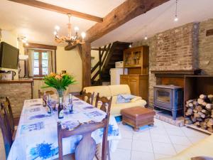 Maisons de vacances Tournesol Gite Charmant en Pleine Nature pour 6 Personnes : photos des chambres