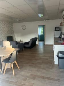 Le feuillu Bogny-sur-Meuse