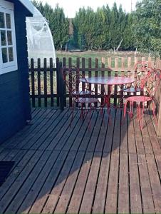 Campings loue chalet calme tout equipe : photos des chambres