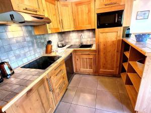 Duplex lumineux avec jardin, proche pistes, 6 pers, parking - FR-1-598-80