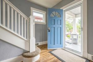 Enchanting 3BR with Yard - Patio