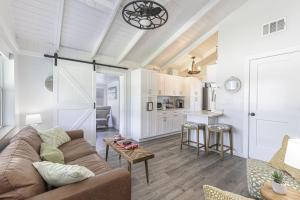 Coastal Getaway, 5 Mins to Vanderbilt Beach