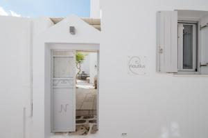 Nautilus Apartments