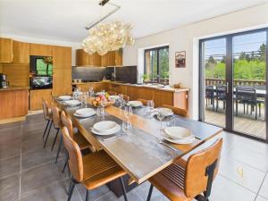 Chalet Les Plombes - isolé, Jacuzzi, Piscine