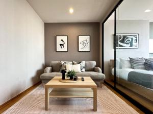 Contemporary Stylish 1BR - Ultra Fast Wifi - Silom