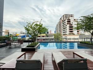 Transquil Modern 1BR - Ultra Fast WiFi - BTS Ari