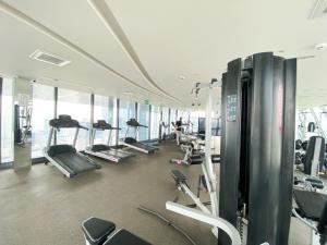 Upscale Skyview 1BR - Ultra Fast Wifi - Chitlom