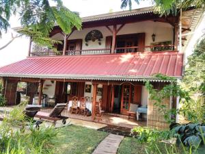 Beautiful Villa with Pool and Amazing Garden