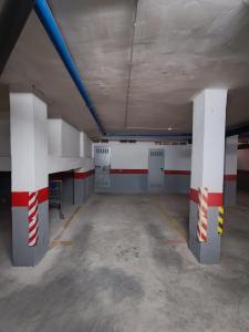 PMT31 - Modern Apartment by Los Locos Beach