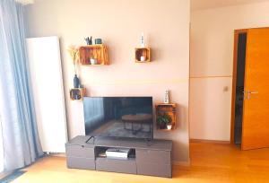 FREE Garage Parking!!! Stylish Getaway in Prime Bratislava Location - By the Danube and Old Town