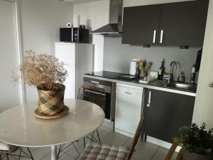 Appartements appartement 2 pieces avec parking ds residence : photos des chambres