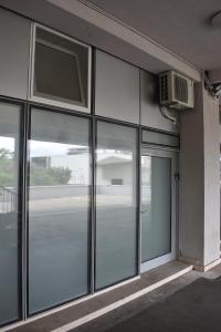 Urban Nest Lazarica - Cozy Apartment Near Beach & Center