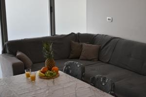 Urban Nest Lazarica - Cozy Apartment Near Beach & Center