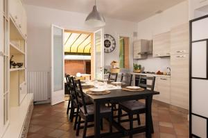 The Gardens Home-Casa Rimini Marina centro