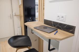 Sejours chez l'habitant Moissan chambre Bastille : photos des chambres