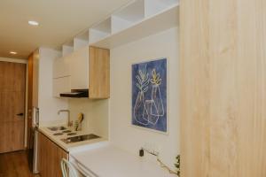 Moderno estudio con gimnasio, terraza y coworking en Bogotá