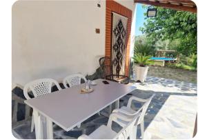 Flory appartament con piscina