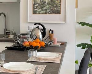 Modern Stylish Secure 2BR Near Paris private Parking