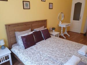 Astoria Central Home