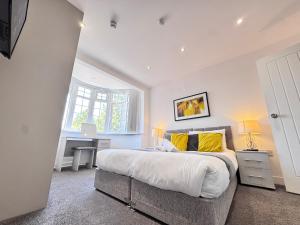 OX London Heathrow stay - 1 BUS to HEATHROW