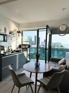 Black Sea Pearl, 11 floor