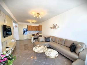 Sunset Luxury Apartment