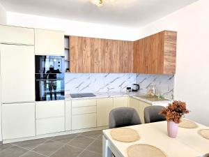 Sunset Luxury Apartment