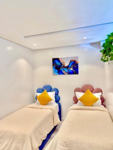 AS 269 appartement grand terrasse cœur casablanca,Tramway , parking free