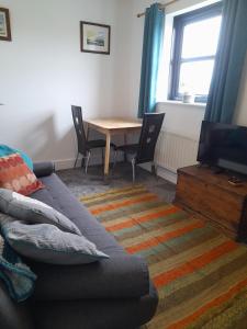 Double room, living space and bathroom, in a family home, near Ulverston