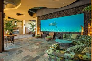 Mana Kai #203 by Coldwell Banker Island Vacations