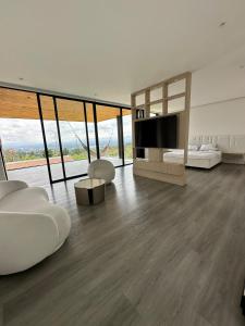 Casa en Rionegro, a pocos minutos del aeropuerto