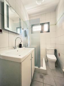 Mikael Pool Villa Paliouri