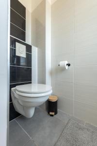 Maisons de vacances La Piscine - Maison de vacances dans Le Golfe de Saint Tropez - 6 personnes : photos des chambres