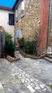 Appartements Appartement Cosy ,WIFI ,Gare 