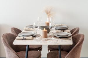 Coastal Calm by Aesthaven