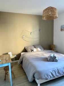 Maisons de vacances Les Dunes - Omaha Beach : photos des chambres