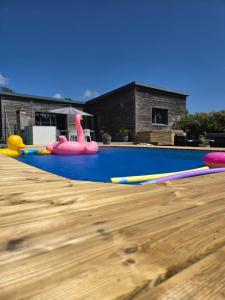 Maisons de vacances Le paradis des enfants et sa maison en bois : photos des chambres