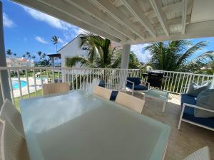 Playa Turquesa Penthause Front to the Beach Punta Cana Rd