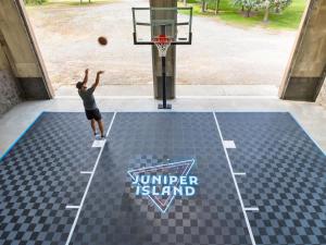 Private Island Fire Pit & Arcade