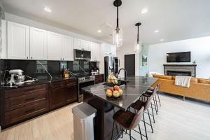 Unique Townhome with AC Garage Patio
