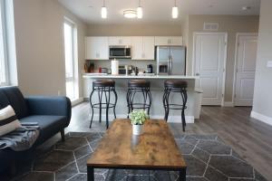 25 Cozy 1BR Apartment Long-term stays