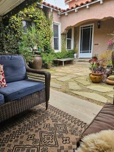 Peaceful Upstairs Oasis