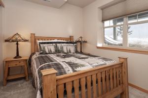 40 ReCt with private hot tub